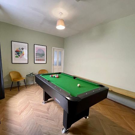 Edwardian City Centre House For Big Groups, Offroad Parking & Hot Tub! Cardiff Exterior foto