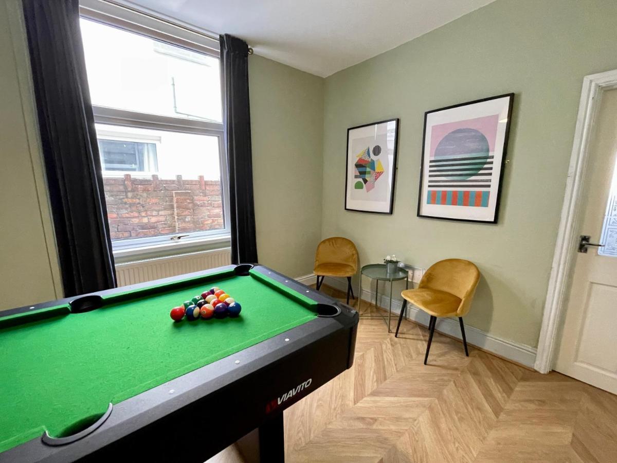 Edwardian City Centre House For Big Groups, Offroad Parking & Hot Tub! Cardiff Exterior foto